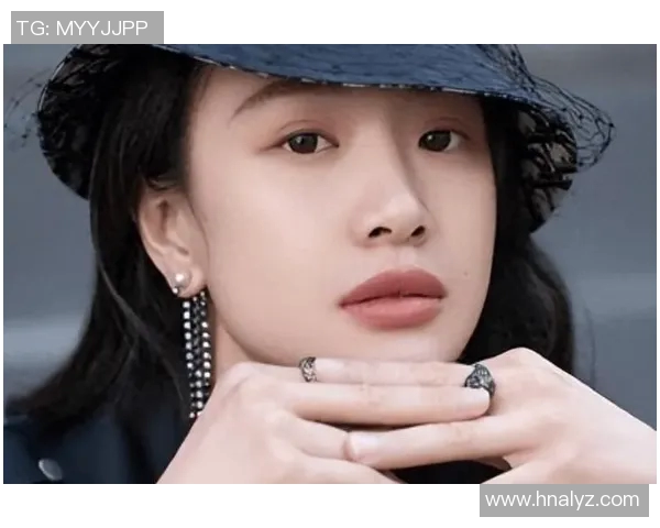 李梦体型大变身引发关注下颚线重现训练强度揭秘引热议