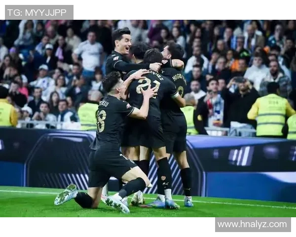 西甲巅峰对决：瓦伦西亚主场迎战塞维利亚力争反弹之战